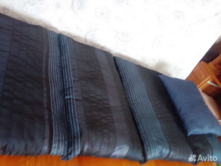 Матрас и подушка для массажного стола