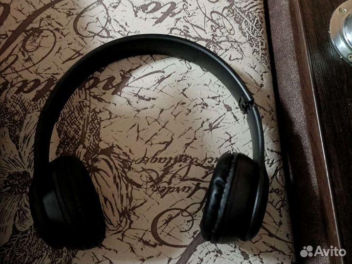 Беспроводные наушники p47