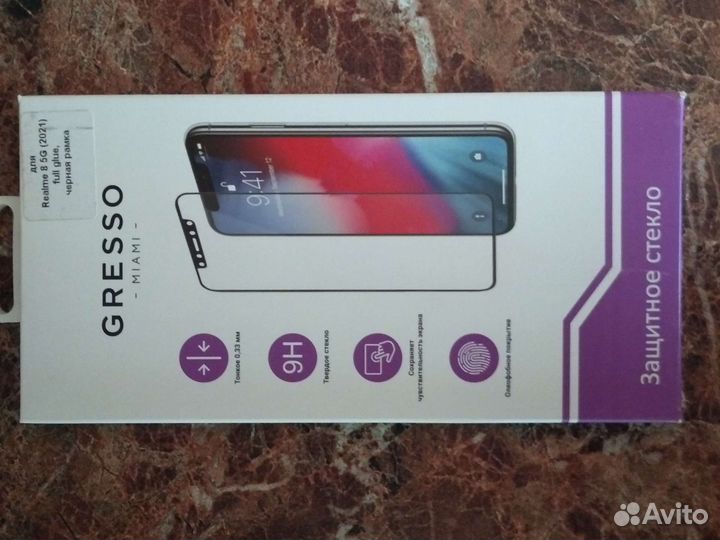 Защитное стекло realme 8