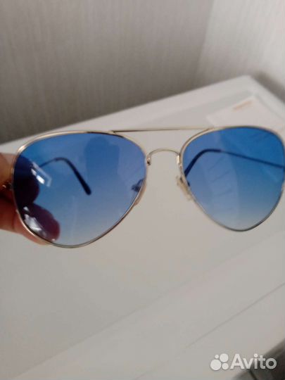 Солнцезащитные очки