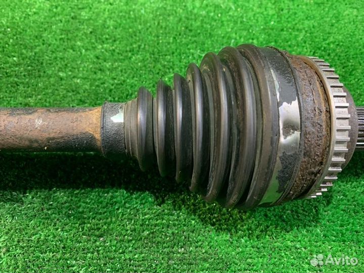 Привод передний левый Toyota Corolla Fielder
