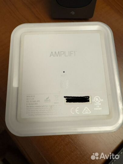 Wi-Fi роутер Amplifi HD