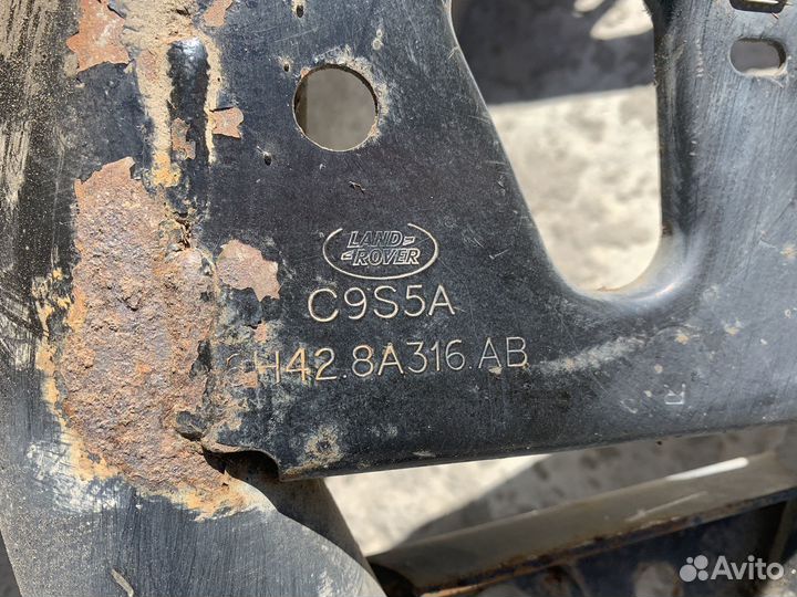 Опора радиатора Range Rover Vogue 3 L322