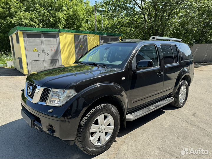 Nissan Pathfinder 2.5 AT, 2006, 329 870 км