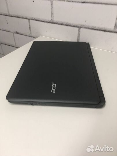 Шустрый ноутбук для учёбы и офиса Acer