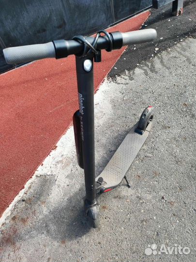 Электросамокат Ninebot Es2