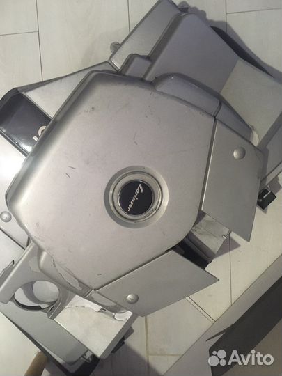 Крышка двигателя Mercedes M113