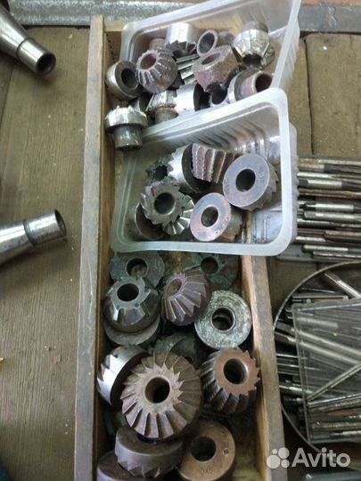 Шарошки, зенковки, фрезы