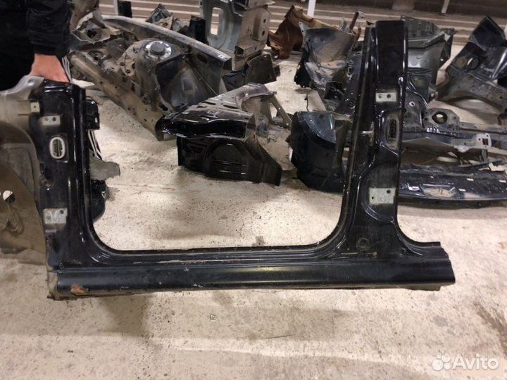 Порог передний левый Skoda Octavia tour AKL