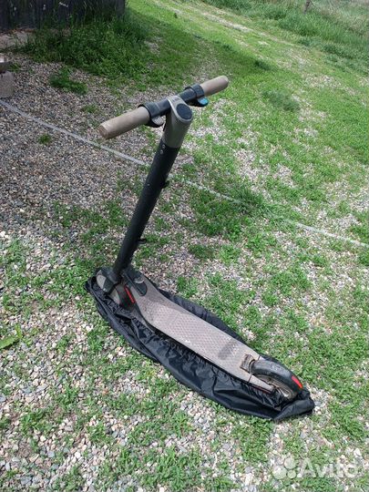 Электросамокат ninebot kickscooter es2