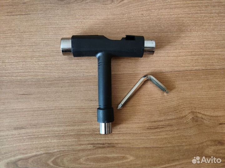 Ключ для скейта