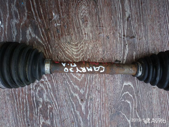 Полуось передняя левая для Toyota Camry V30