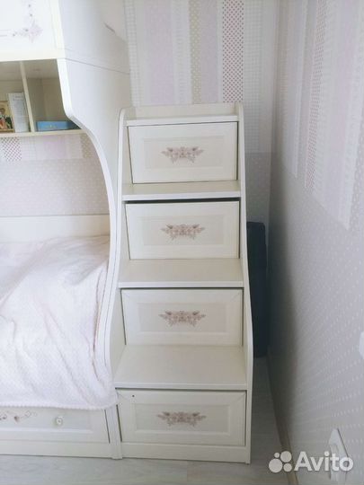 Двухъярусная кровать бу