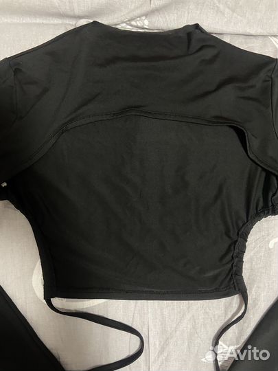 Кроп топ с длинным рукавом