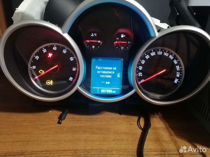 Приборная панель Chevrolet Cruze от astra j