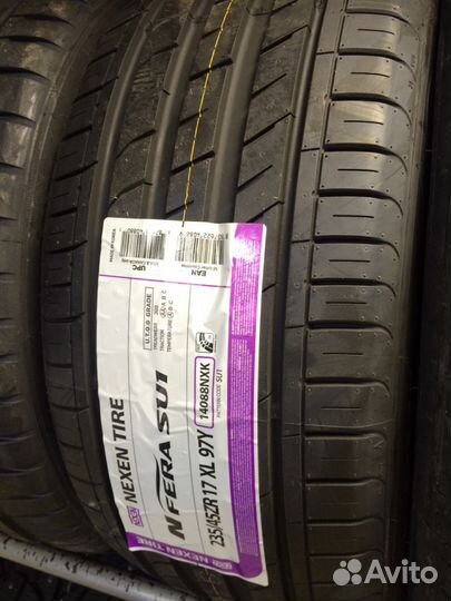 Nexen N'Fera SU1 235/45 R17