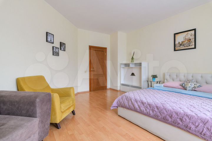 2-к. квартира, 70 м², 4/25 эт.