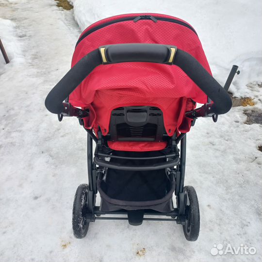 Коляска прогулочная peg perego
