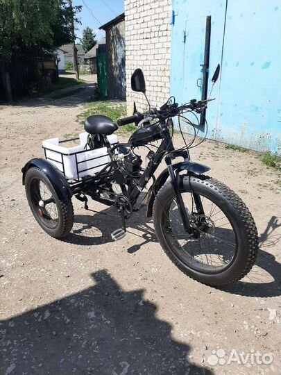 Велосипед трицикл