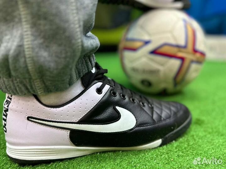 Бутсы Nike сороконожки 41-45