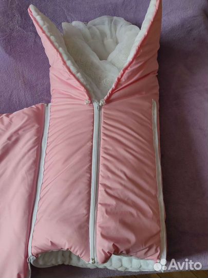 Комплект на выписку для девочки