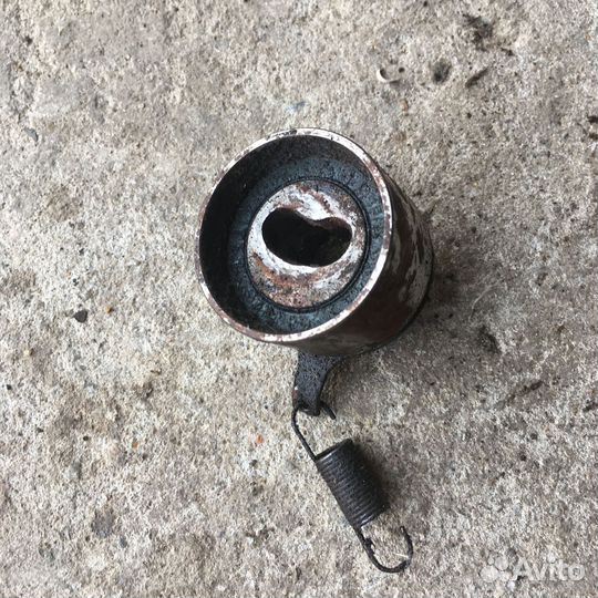 Натяжитель ремня грм Daewoo Matiz