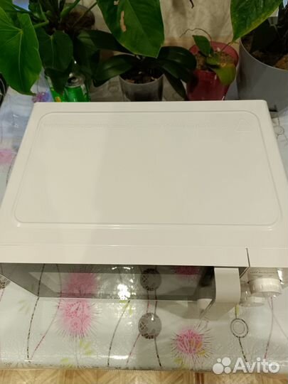 Микроволновка новая starwind