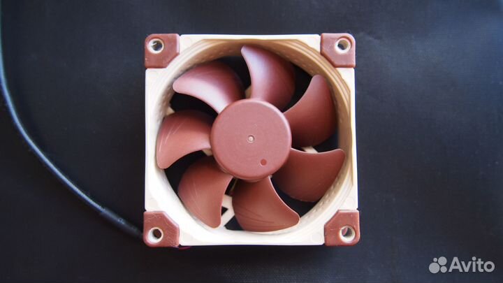 Кулер Noctua NF-A8 FLX