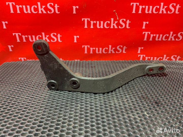 Кронштейн патрубка интеркулера Daf XF106