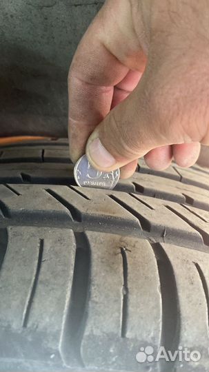 Kinforest KF-550 235/45 R17