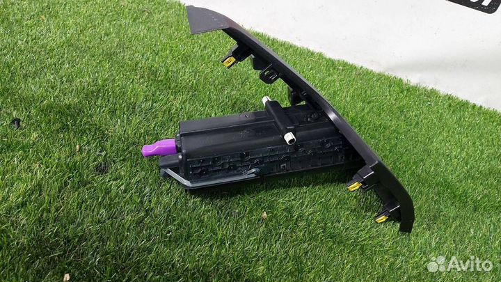 Бардачок Ford Mustang 6 S550 рест. 2020