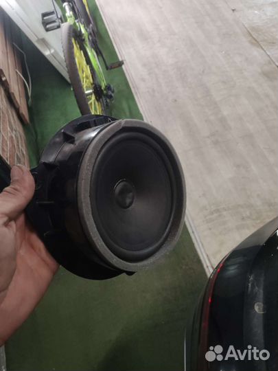 Динамик задней двери audi q5 fy