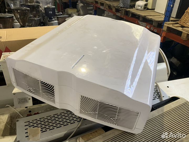 Воздухоочиститель-обеззараживатель Tion Clever