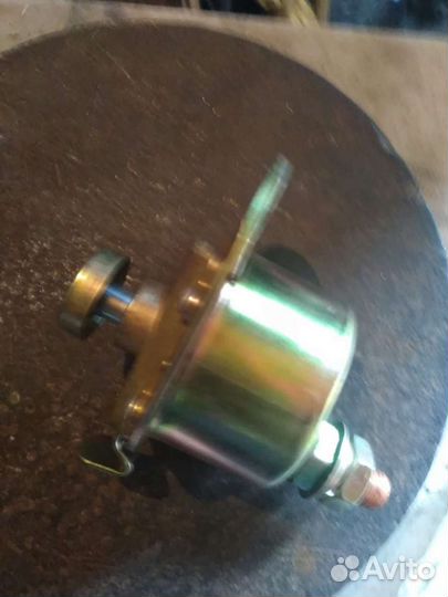 Выключатель массы