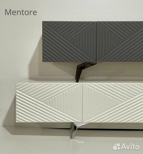 Тумба тв Bravo с фрезеровкой (на опорах)