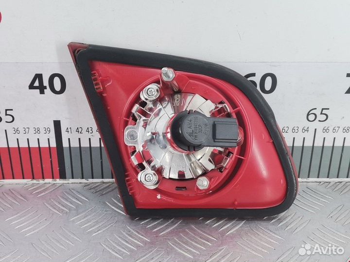 Фонарь багажника для Volkswagen Passat 6