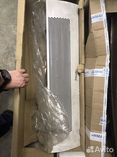 Электрическая тепловая завеса ballu BHC 6.0 TR