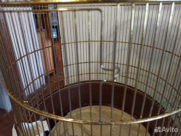 Большая клетка для птиц