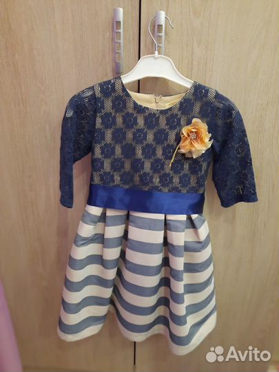 Нарядное платье для девочки размер 116