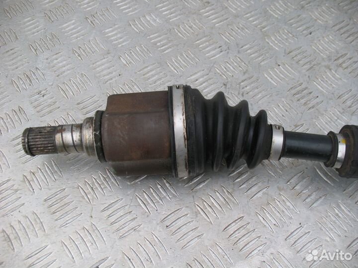 Полуось передняя левая Nissan Teana 2.5