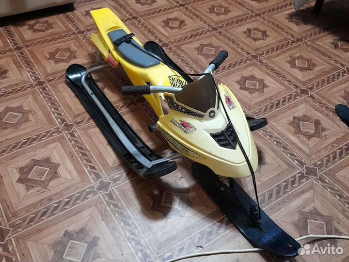 Детский снегокат