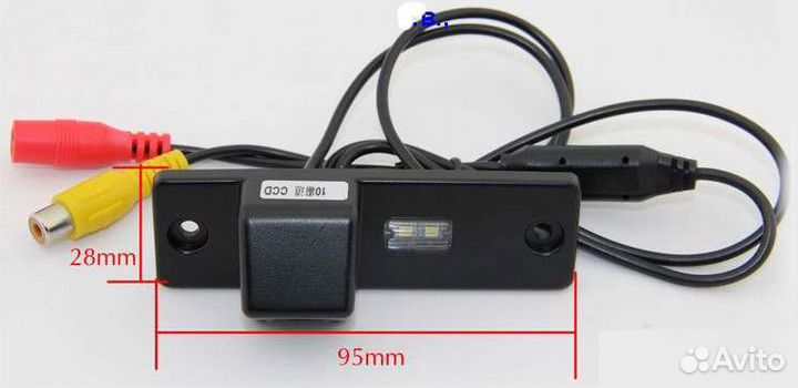 Камера з/в в штатное место для Toyota Highlander