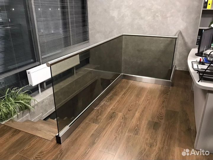 Стеклянные ограждения