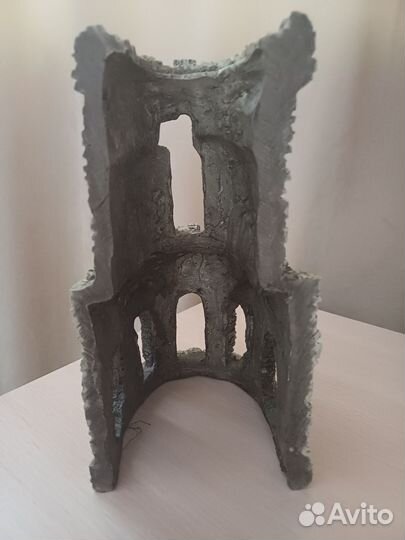 Грот, замок для аквариума