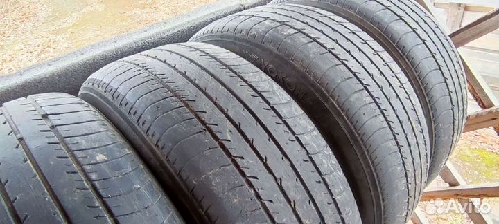 Yokohama BluEarth E70 215/55 R17