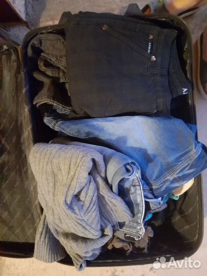 Мужские вещи 2 свитера 50р- р