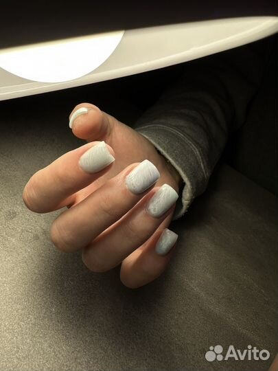 Маникюр в центре