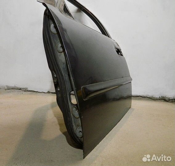 Дверь передняя левая Nissan Maxima J30