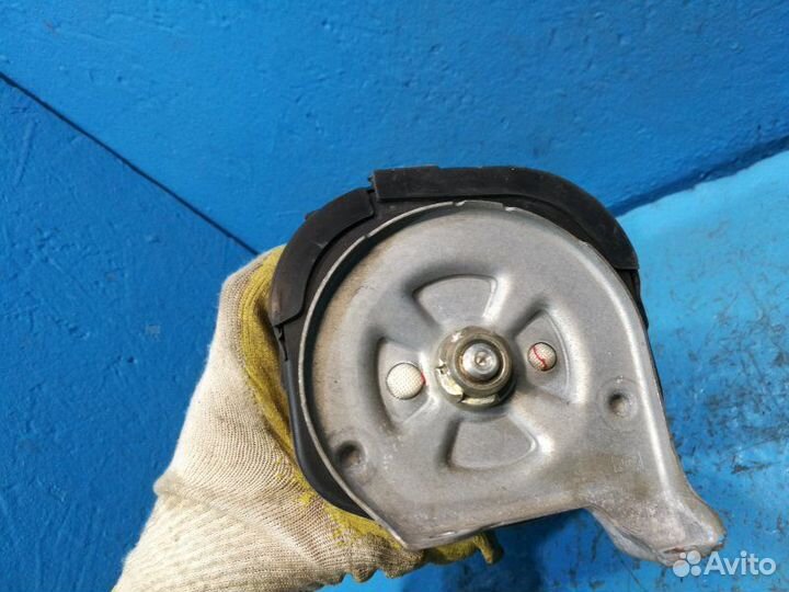 Подушка безопасности в торпедо Bmw 5-Series E39