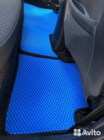 Автоковрики EVA на Mitsubishi ASX